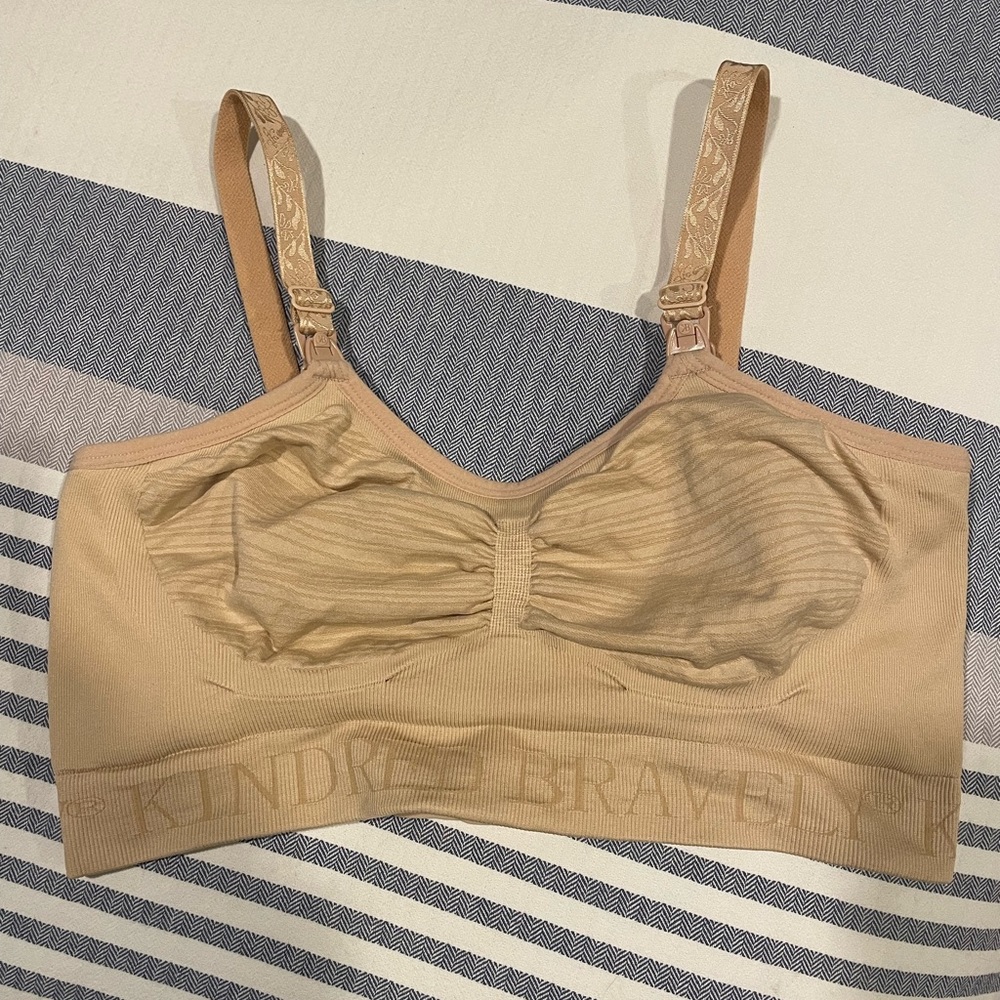 Kindred Bravely Sublime Hands Free  All-in-One Pumping & Nursing Bra w/ EasyClip